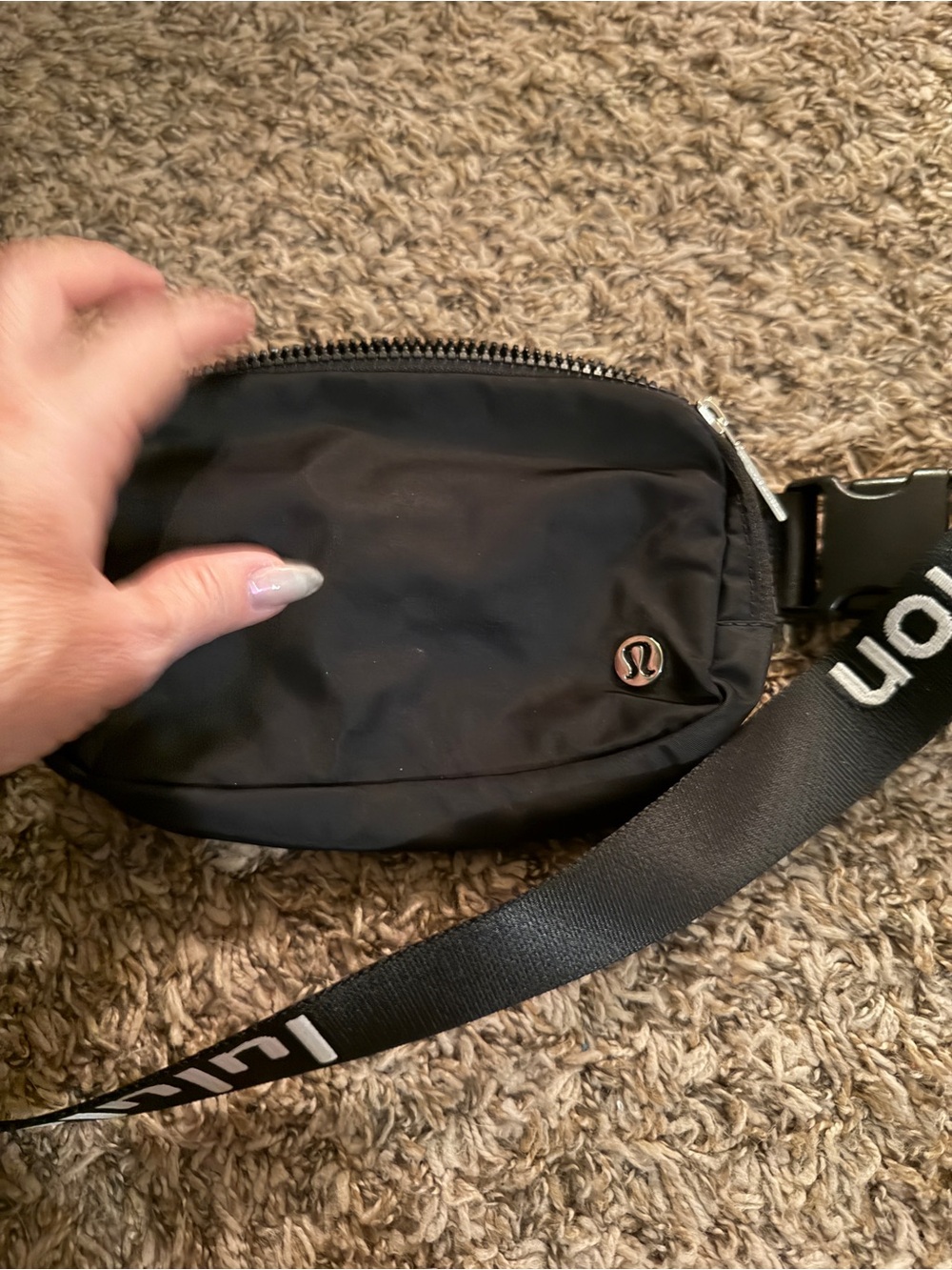 Lululemon Everywhere Belt Bag Black Logo Strap Crossbody